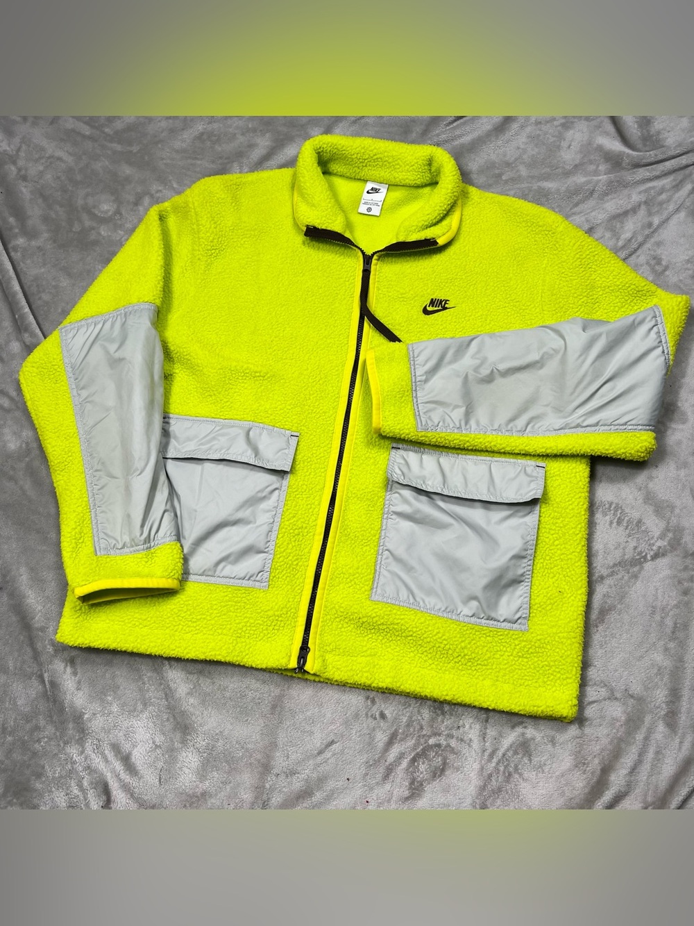 Nike NSW Sherpa Full Zip Fleece Jacket Mens L Volt Green Outdoor DD5021 345